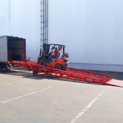 Lietotas mobilās rampas